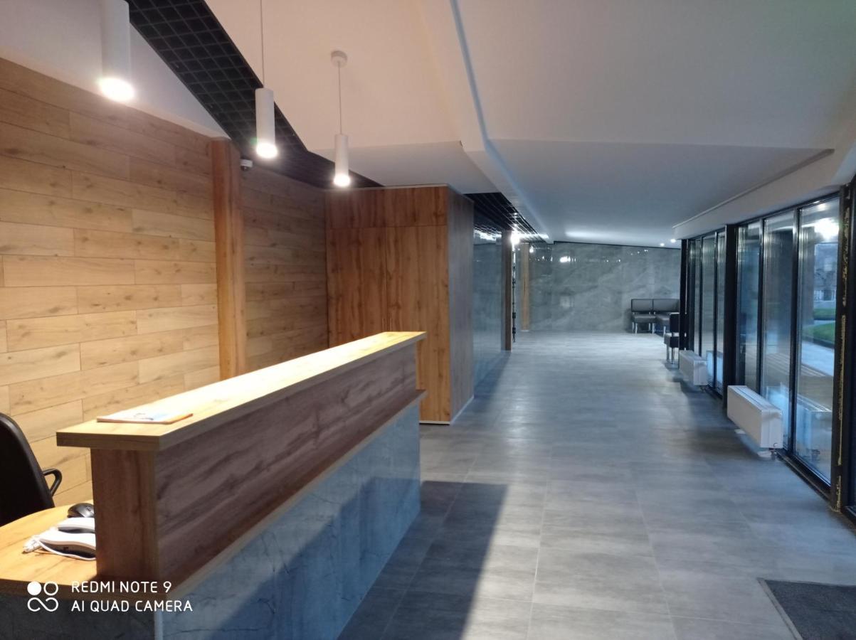 Vip Apartment У Центрі Міста, Новобуджк Театральний,Дуже Простора Rivne Exteriér fotografie