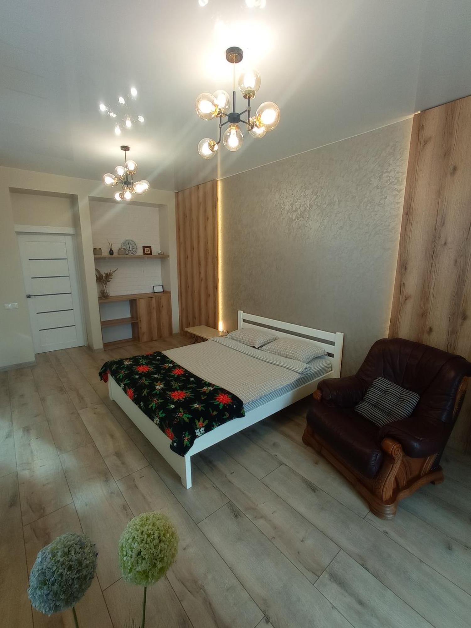 Vip Apartment У Центрі Міста, Новобуджк Театральний,Дуже Простора Rivne Exteriér fotografie